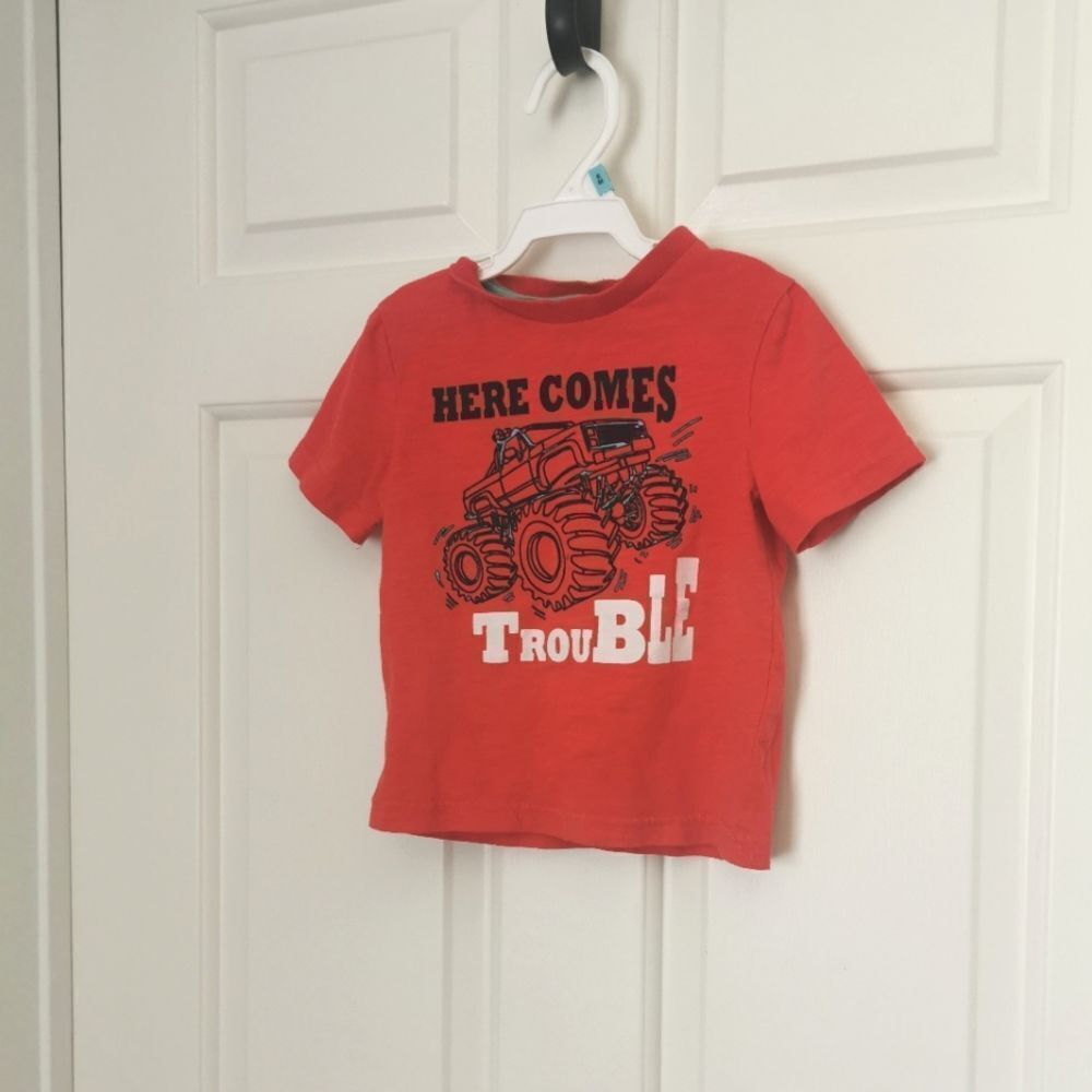 5/$10 George Boys t-shirt size 2